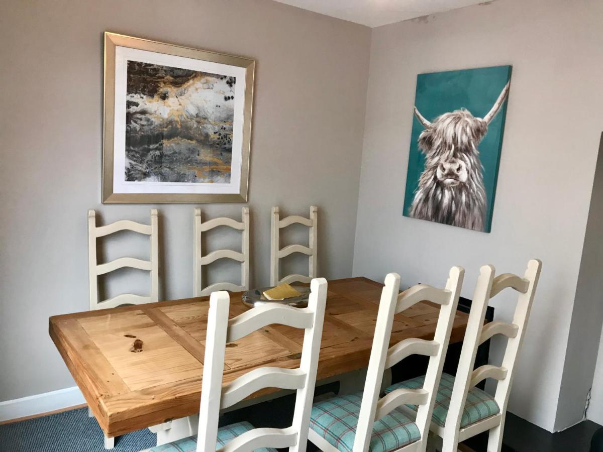 Rose Cottage: Delightful 4 Bedroom Detached Home Portrush Bagian luar foto